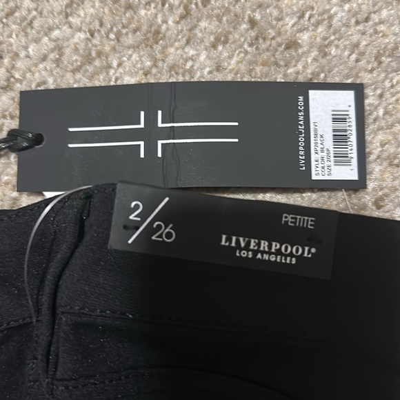 Liverpool stretchy jeans. New! Never worn - Picture 4 of 4